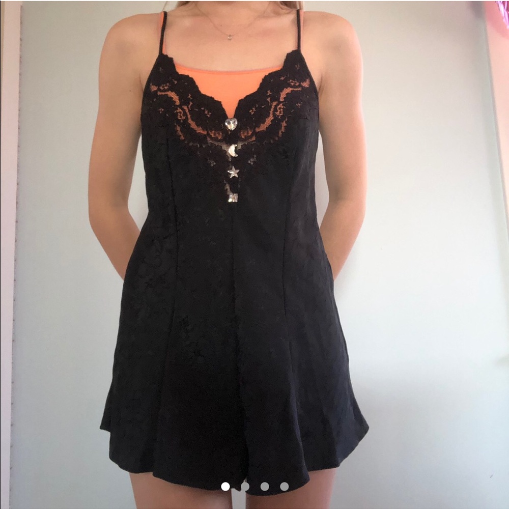 Supa cute witchy romper.